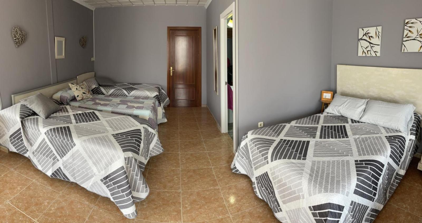 Acogedor Alojamiento Membrilla Exterior foto